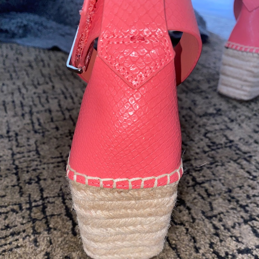 Wedges - Picture 6 of 10